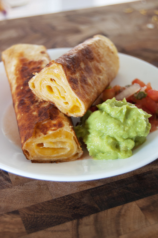 20191111_5dc8f6534e0f6 Quesadilla Roll-Ups Are Way Better Than the Regular Kind