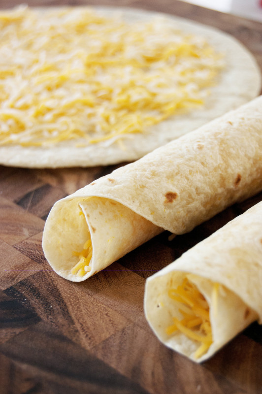 20191111_5dc8f657099c5 Quesadilla Roll-Ups Are Way Better Than the Regular Kind