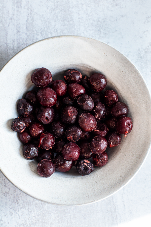 Vegan-cherry-bars-2 Vegan Sweet Cherry Bars and 20 Reasons to Eat Sweet Cherries in 2020