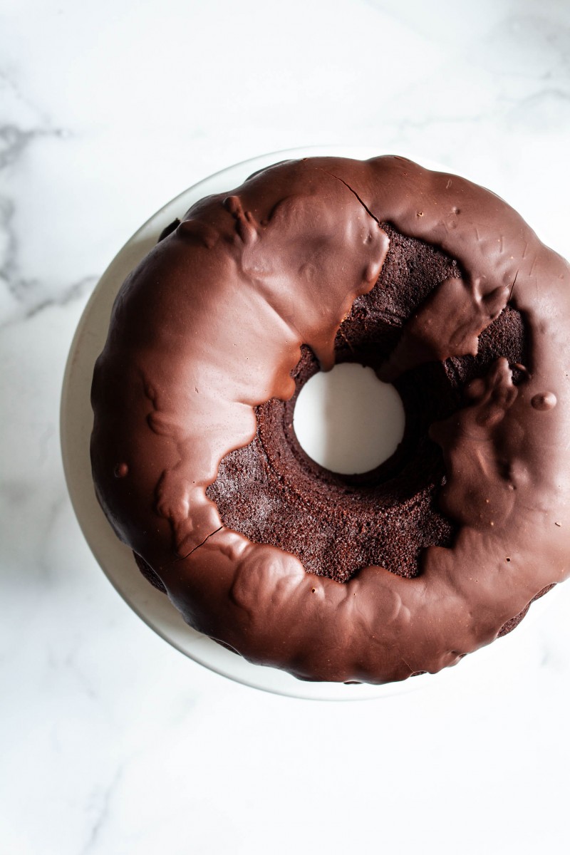 Vegan-choc-bundt-cake-1 Vegan Chocolate Bundt Cake with Chocolate Ganache Glaze