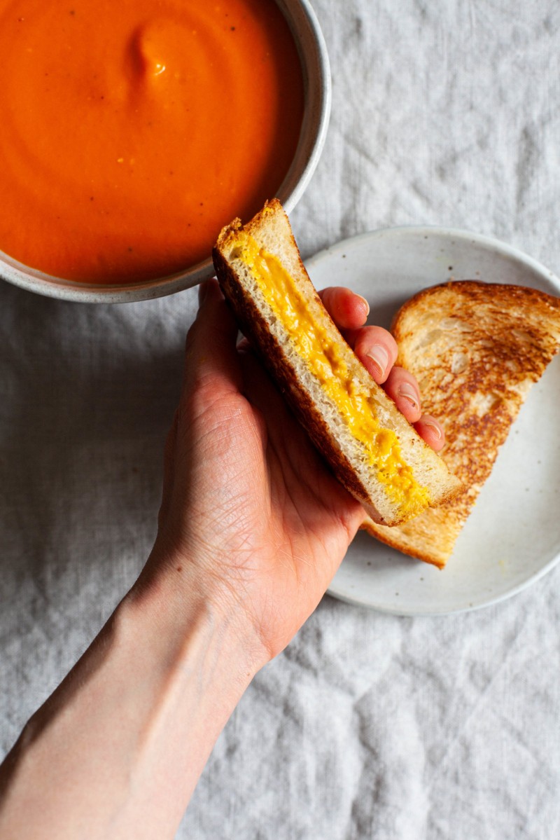 20200506_5eb27eccd64f6 Vegan Pantry Tomato Soup & Grilled Cheese