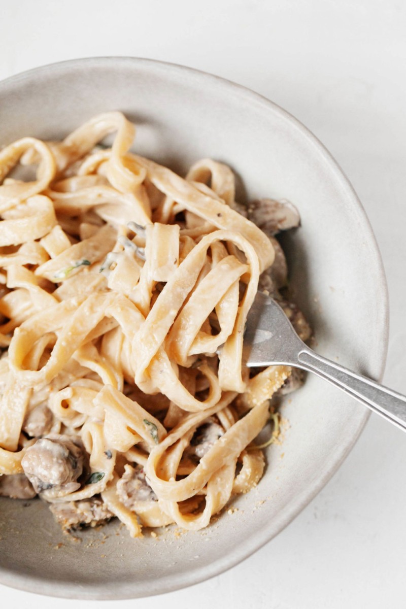 20220228_621c7f83dd498 Creamy Vegan Mushroom Pasta