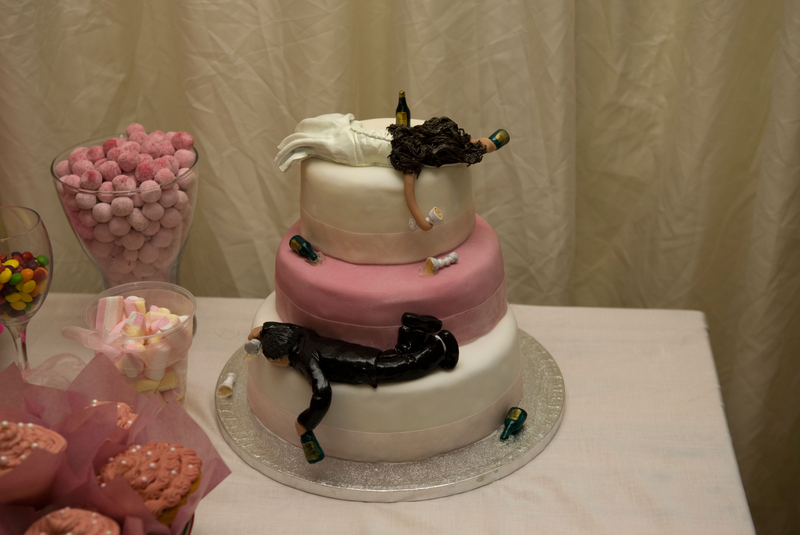 20240320_65faa32bc68d9 Wedding Cake Fails the Guests Will Never Forget